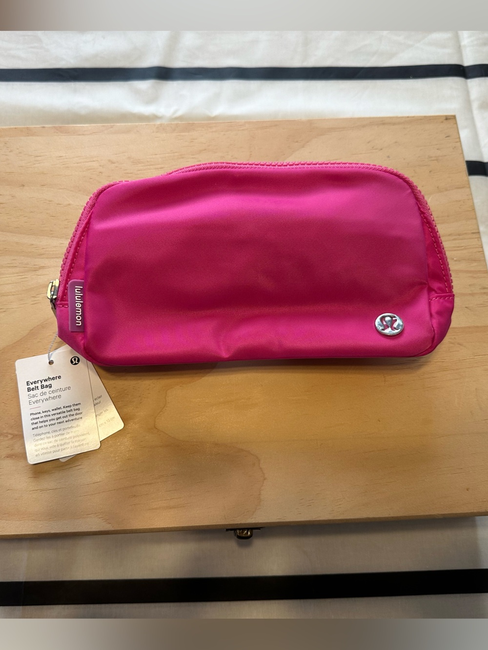 lululemon Sonic Pink Everywhere Belt Bag - 1L